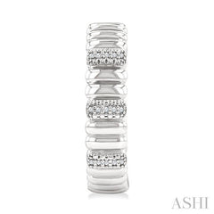 1/10 Ctw Wide Ribbed Plain Polished and Round Cut Diamond Bold Fashion Hoop Earrings in Sterling Silver