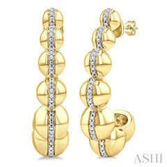 1/10 Ctw Bold Graduated Hemisphere Round Cut Diamond Fashion Half Hoop Earring in Yellow Gold Vermeil