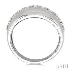 1/10 Ctw Bold Wide Center Round Cut Diamond Fashion Ring in Sterling Silver