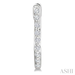 1/6 Ctw Petite Shared Prong Round Cut Diamond Hoop Earring in Sterling Silver