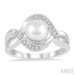 7x7 MM Round Shape Cultured Pearl and 1/20 Ctw Round Cut Diamond Ring in Sterling Silver