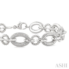 1/10 Ctw Round Cut Diamond Bold Oval Shape Rope Link Bracelet in Sterling Silver