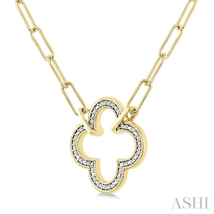 1/10 Ctw Clover Frame Round Cut Diamond Fashion Pendant With Paperclip Chain in Yellow Gold Vermeil