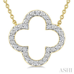 1/10 Ctw Clover Frame Bead & Round Cut Diamond Fashion Pendant With Chain in Yellow Gold Vermeil