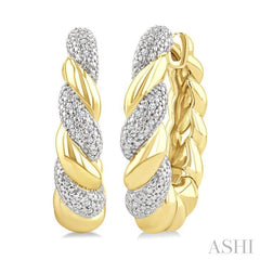 1/10 Ctw Bold Twisted Rope Round Cut Diamond Fashion Hoop Earring in Yellow Gold Vermeil