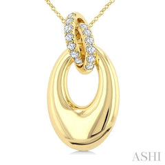 1/3 Ctw Interlocked Circle Round Cut Diamond Oval Shaped Fashion Pendant With Chain in 14K Yellow Gold