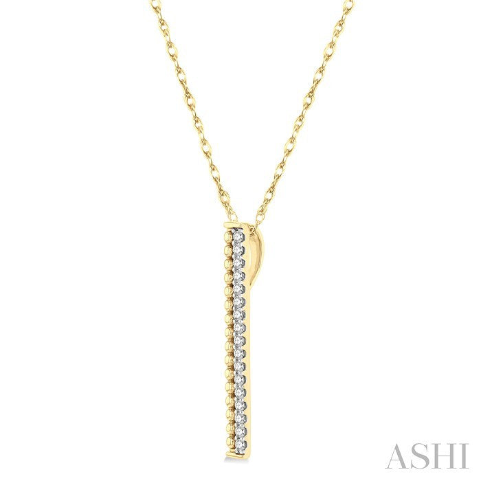 1/10 Ctw Round Cut Diamond Vertical Bar Pendant in 10K Yellow Gold with Chain