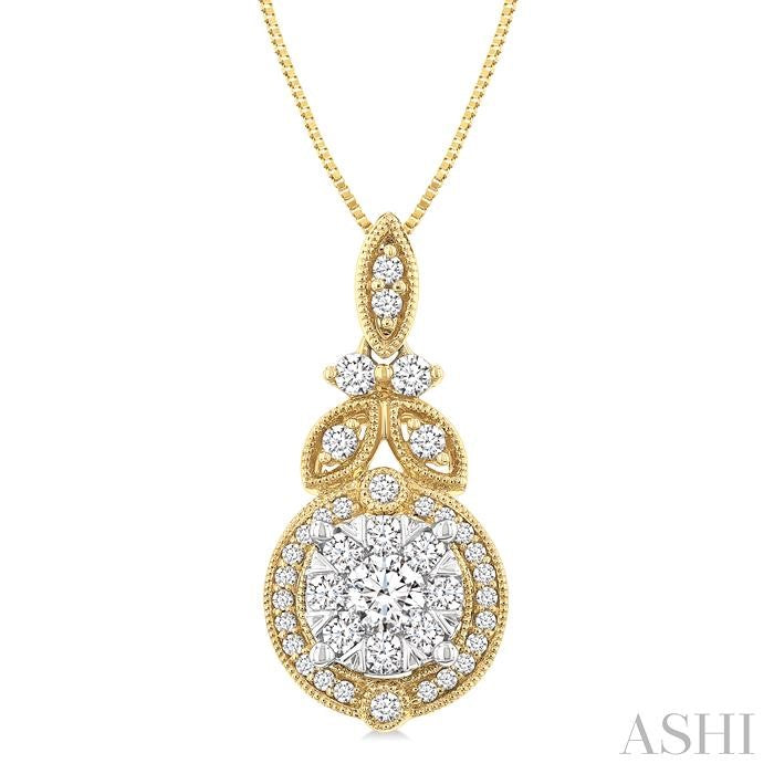 1/2 Ctw Lovebright Circular Shape Round Cut Diamond Pendant With Chain in 14K Yellow and White Gold