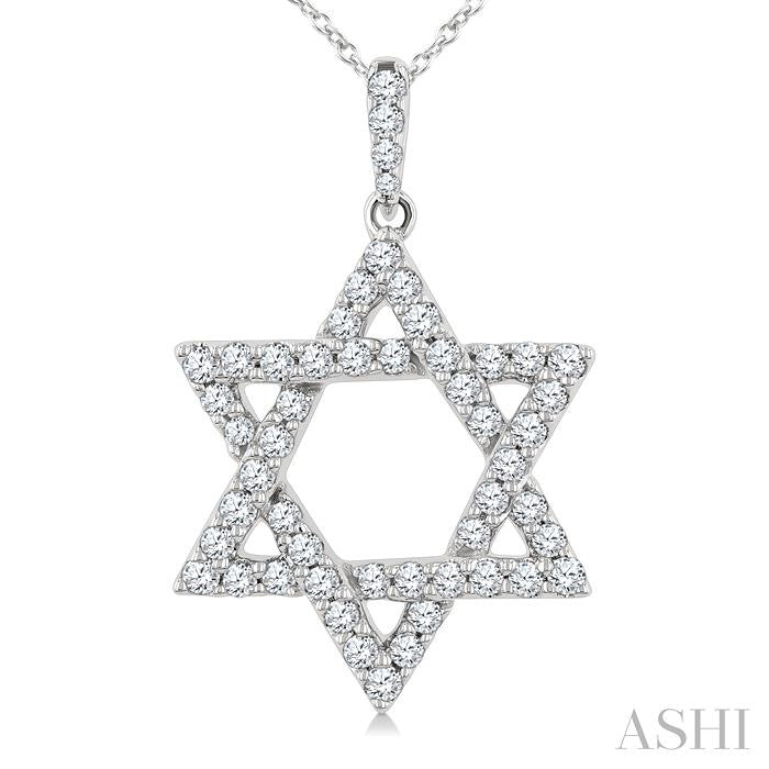 1/2 Ctw Star Of David Round Cut Diamond Fashion Pendant With Chain in 14K White Gold 