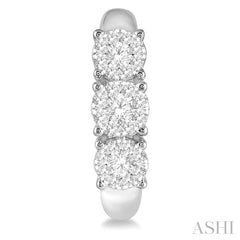 1/2 Ctw Lovebright Round Cut Diamond Earrings in 14K White Gold