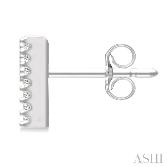 1/8 Ctw Initial 'M' Round Cut Diamond Earrings in 10K White Gold