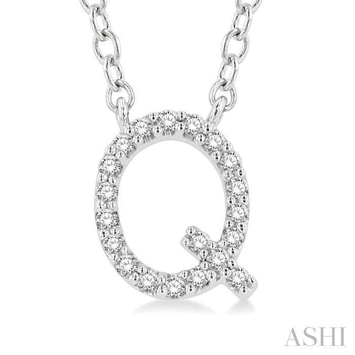 1/20 Ctw Initial 'Q' Round Cut Diamond Pendant With Chain in 10K White Gold
