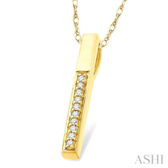 1/10 Ctw Round Cut Diamond Stick Pendant in 14K Yellow Gold with Chain