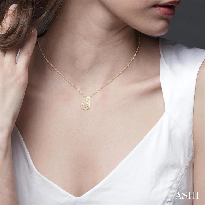 1/10 Ctw Initial 'J' Round Cut Diamond Fashion Pendant With Chain in 10K Yellow Gold