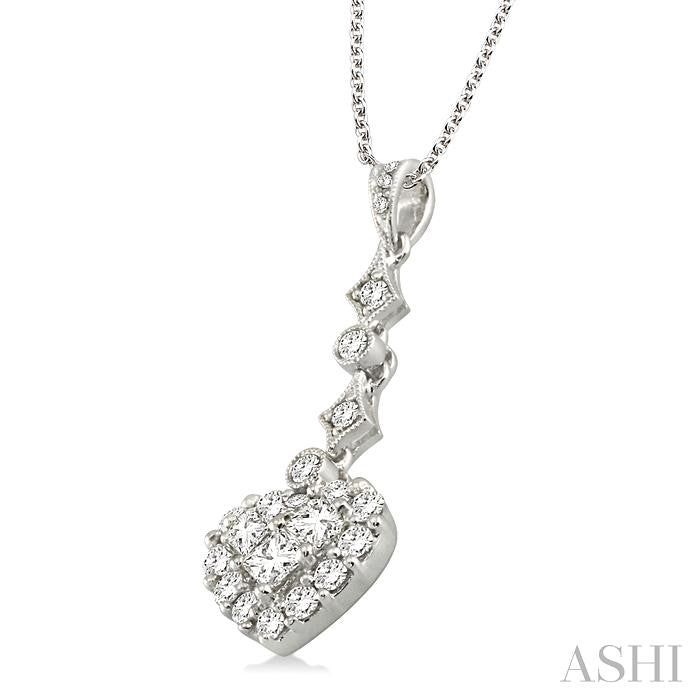 1 Ctw Hanging Heart Round Cut Diamond Pendant With Chain in 18K White Gold