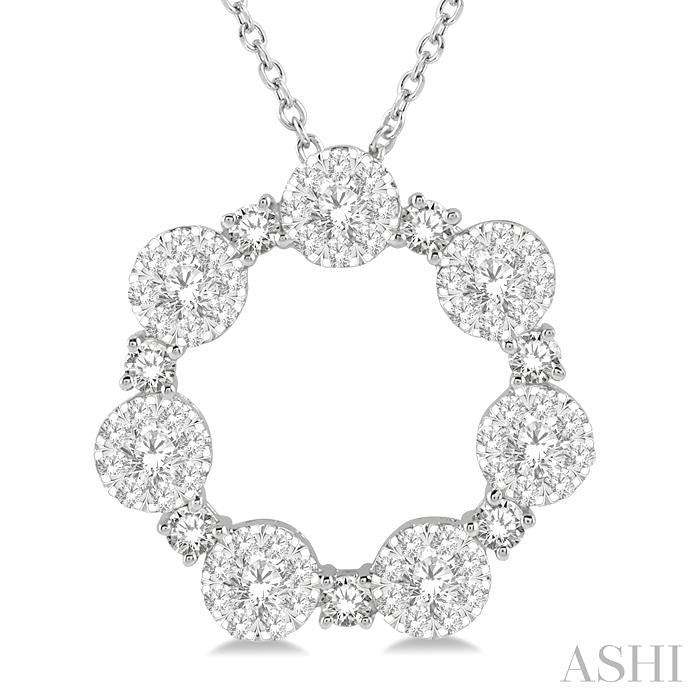 1 Ctw Lovebright Round Cut Diamond Circle Pendant With Chain in 14K White Gold