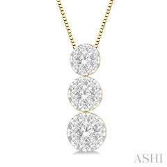 1/2 Ctw Lovebright 3 stone Essential Round Cut Diamond Pendant with Chain in 14K Yellow and White Gold