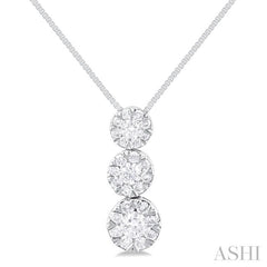 1/4 Ctw Lovebright 3 stone Essential Round Cut Diamond Pendant with Chain in 14K White Gold