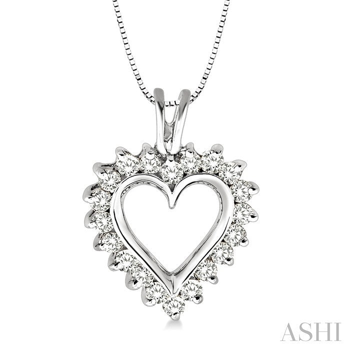 1/2 Ctw Round Cut Diamond Heart Pendant in 14K White Gold with Chain