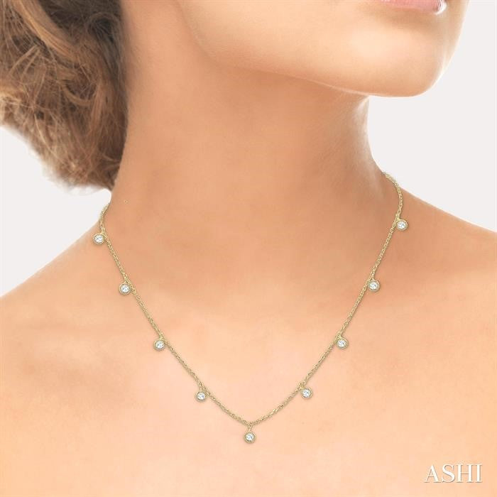 1/2 Ctw Circular Accent Rose Cut Diamond Station Necklace in 14K Yellow Gold