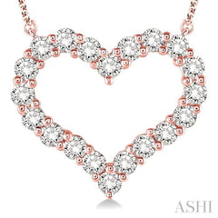 3/4 Ctw Round Cut Diamond Heart Pendant With Chain in 14K Rose Gold