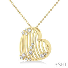 1/4 Ctw Open Window Ridged Heart Round Cut Diamond Pendant With Chain in 14K Yellow Gold