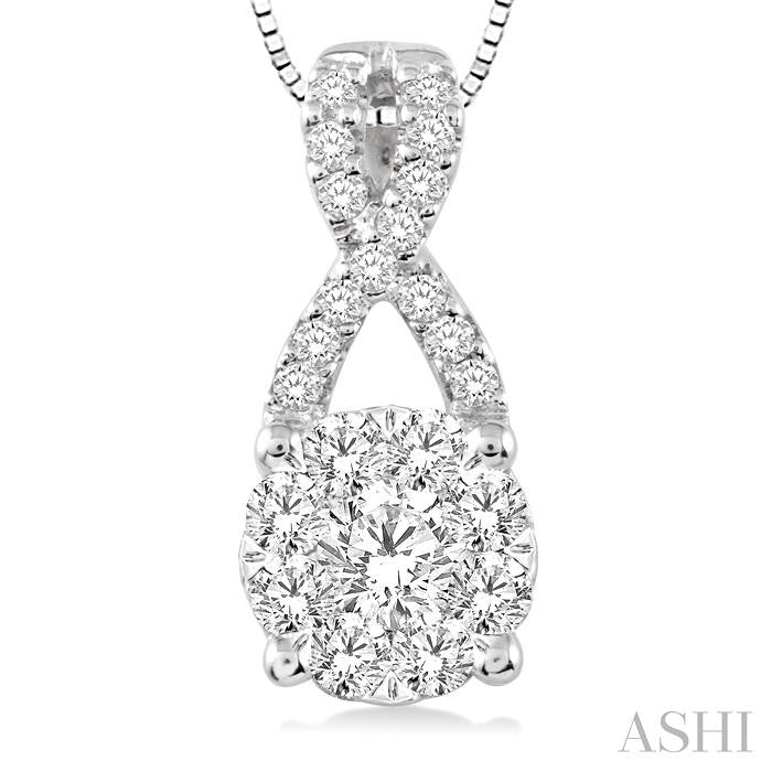 1/4 Ctw Lovebright Round Cut Diamond Pendant in 14K White Gold with Chain