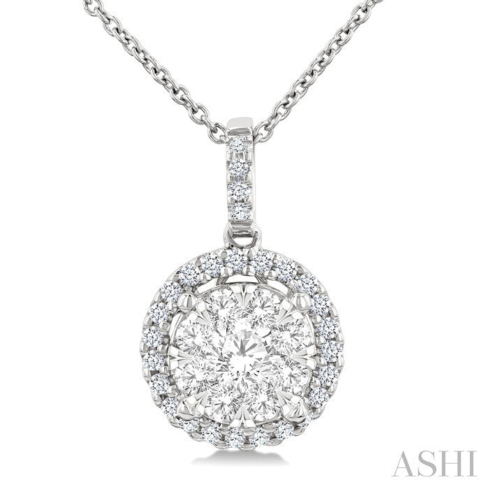 1 Ctw Lovebright Round Cut Diamond Pendant in 14K White Gold with Chain