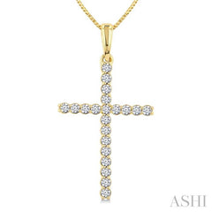 1/4 Ctw Round Cut Diamond Cross Fashion Pendant With Chain in 14K Yellow Gold