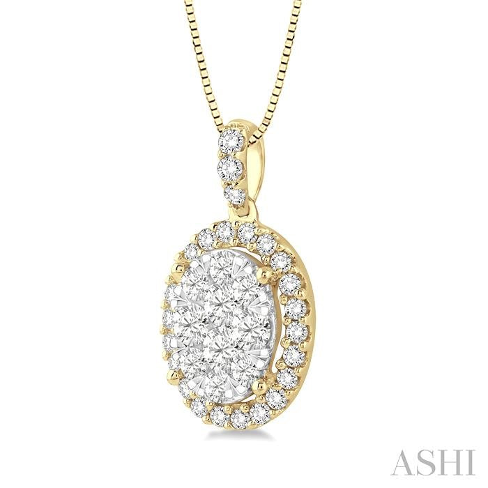 1/2 Ctw Oval Shape Diamond Lovebright Pendant in 14K Yellow and White Gold with Chain