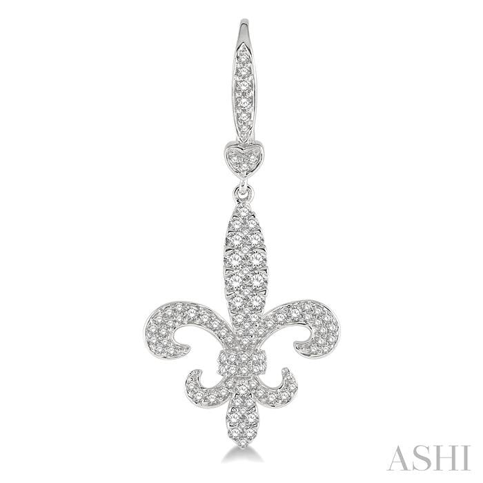 1 1/6 Ctw Fleur De Lis Motif Round Cut Diamond Earring in 14K White Gold