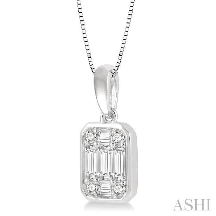 1/2 Ctw Octagonal Shape Baguette and Round Cut Diamond Pendant With Chain in 14K White Gold