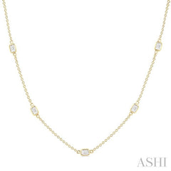 1 1/2 Ctw Emerald Cut Diamond Fashion Necklace in 14K Yellow Gold