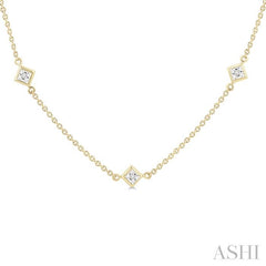 1 1/2 Ctw Princess Cut Diamond Fashion Necklace in 14K Yellow Gold