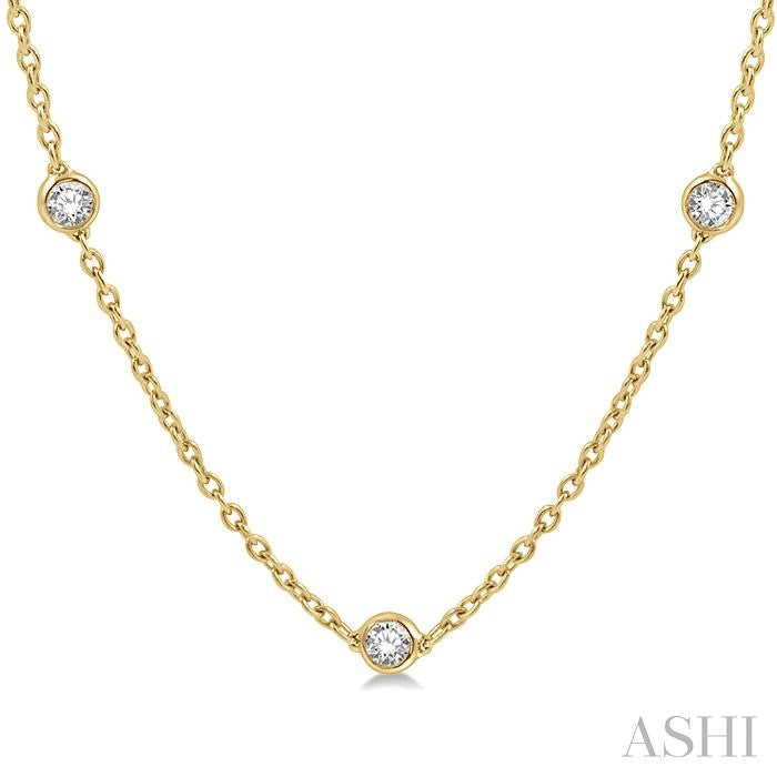 1 Ctw Round Cut Diamond Station Necklace in 14K Yellow Gold