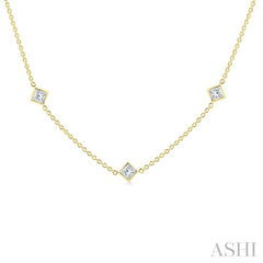 2 Ctw Princess Cut Diamond Fashion Necklace in 14K Yellow Gold