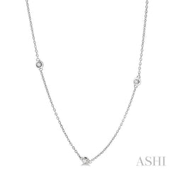 1/2 Ctw Round Cut Diamond Station Necklace in 14K White Gold