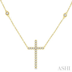 1/2 Ctw Round Cut Diamond Cross Fashion Station Necklace in 10K Yellow Gold