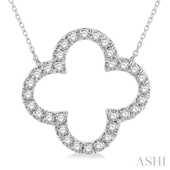 1 Ctw Clover Round Cut Diamond Pendant With Chain in 14K White Gold