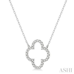 1/4 Ctw Clover Round Cut Diamond Pendant With Chain in 14K White Gold