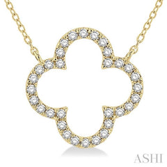 1/4 Ctw Clover Round Cut Diamond Pendant With Chain in 14K Yellow Gold