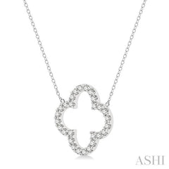 3/4 Ctw Clover Round Cut Diamond Pendant With Chain in 14K White Gold
