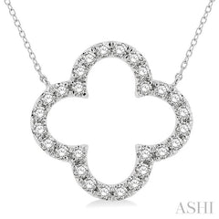 3/4 Ctw Clover Round Cut Diamond Pendant With Chain in 14K White Gold