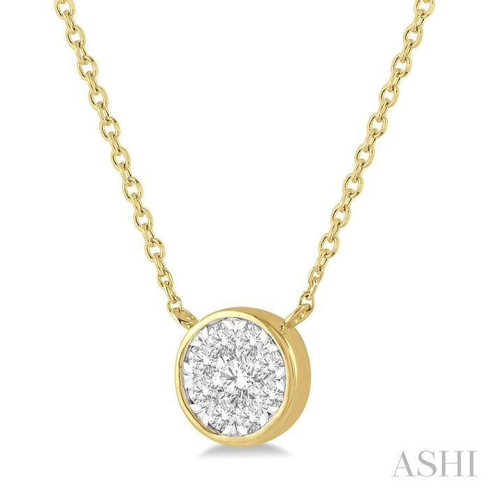 1/2 Ctw Round Shape Lovebright Diamond Pendant With Chain in 14K Yellow and White Gold