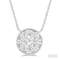 1/2 Ctw Round Shape Lovebright Diamond Pendant With Chain in 14K White Gold