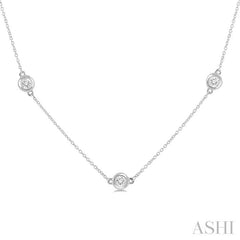 1/10 Ctw Round Cut Diamond Station Necklace in 10K White Gold