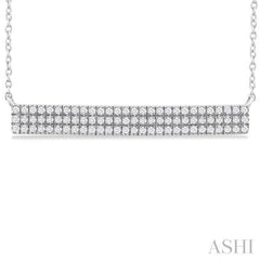 1/4 Ctw Bar Triple Row Round Cut Diamond Necklace in 10K White Gold