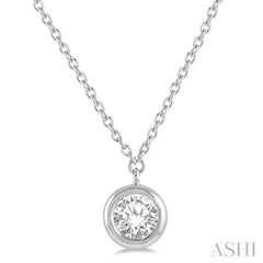 1/5 Ctw Round Cut Diamond Pendant With Chain in 14K White Gold