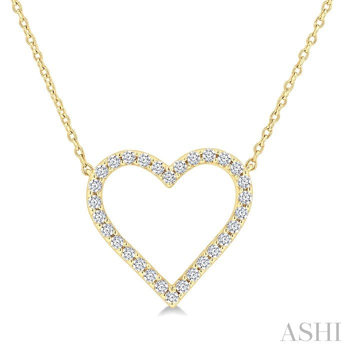 1/2 Ctw Round Cut Diamond Heart Fashion Station Necklace in 10K Yellow Gold