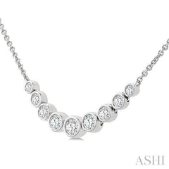 1/2 Ctw Graduated Bezel Set Round Cut Diamond Smile Necklace in 14K White Gold